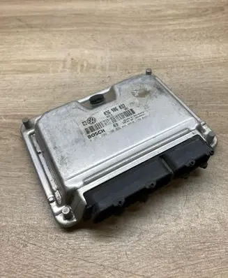 Volkswagen Golf IV Engine control unit/module ECU 036906032 0261206140