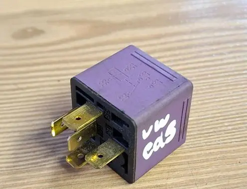Volkswagen Caddy Other relay 0332209151 0809180042 2502930A