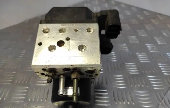 Lexus IS 200-300 ABS Pump 4454053010