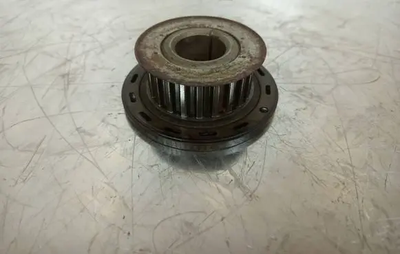 Ford Focus Crankshaft pulley cv6q6306aa