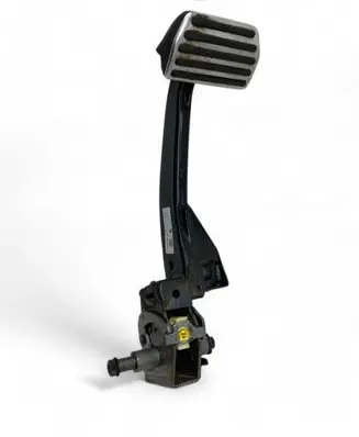Volvo XC90 Brake pedal 32212188