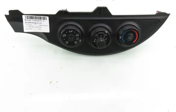 Toyota Yaris Interior fan control switch 554060D390
