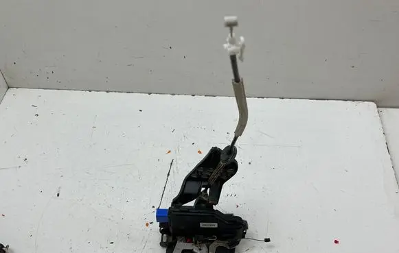 Audi A3 S3 8P Rear door lock PA6630