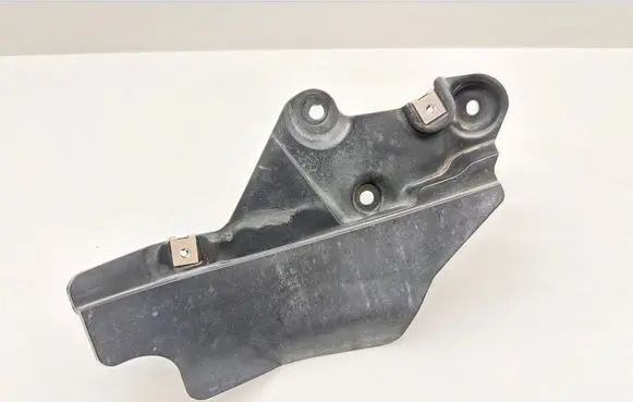 Audi Q7 4M Rear mudguard 4M0854816E