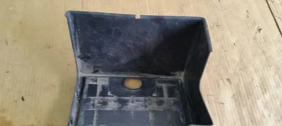Mitsubishi Space Star Battery box tray 