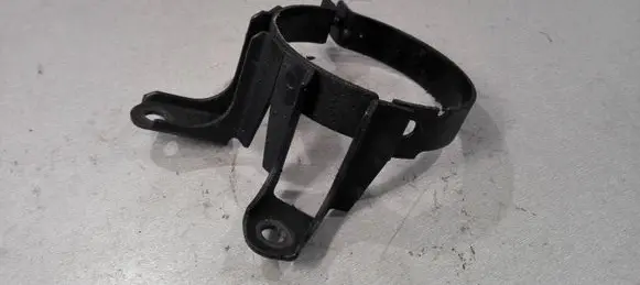 BMW 3 E46 Power steering pump mounting bracket 