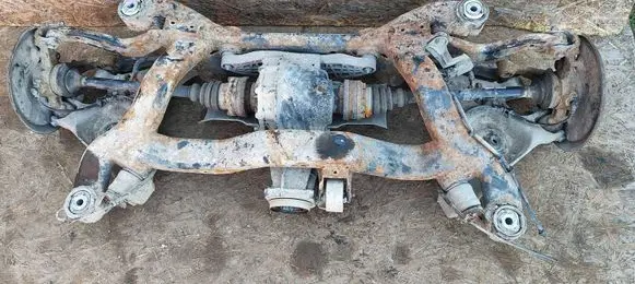 Audi A4 S4 B6 8E 8H Rear axle beam with reductor 