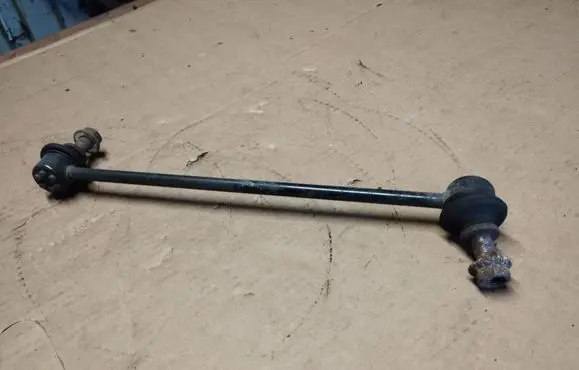 Honda CR-V Front anti-roll bar/stabilizer link 