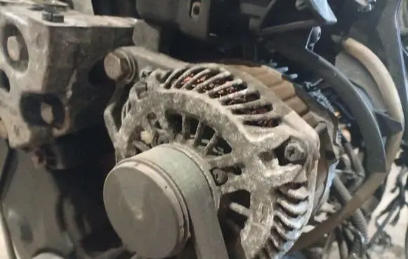 Citroen C4 Grand Picasso Generator/alternator 9654752880