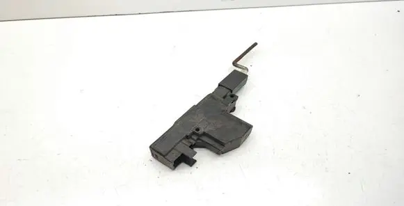 Fuel tank cap lock motor
