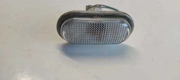 Opel Movano A Front fender indicator light 7700847333 8200194580 049