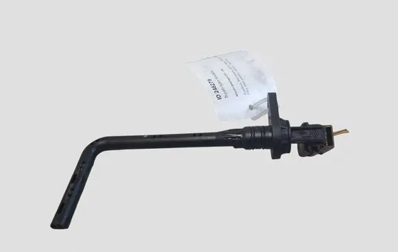 Nissan Qashqai Oil level sensor