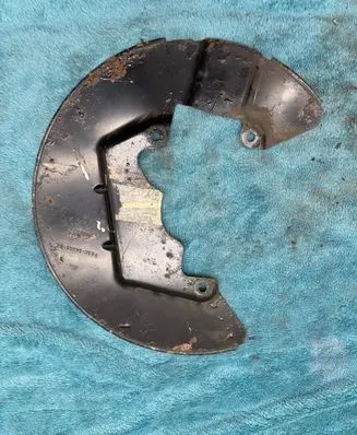 Ford Mustang VI Front brake disc dust cover plate FR3C2K005BB