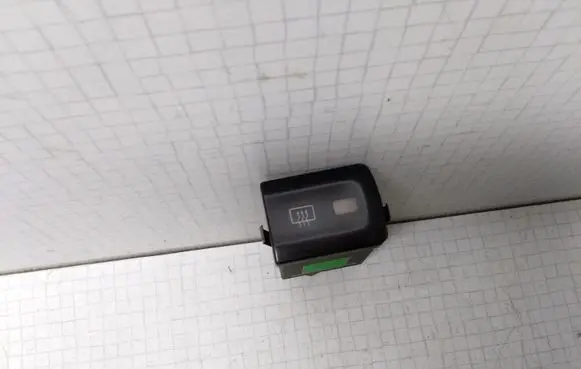 Audi A3 S3 8L Windscreen/window heater switch 8L0941503A
