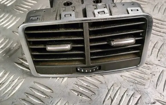Audi A6 S6 C6 4F Dashboard air vent grill cover trim 4F0819203b