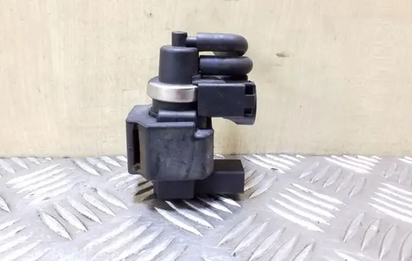 Audi A6 S6 C6 4F Turbo solenoid valve 059906628A 72290315