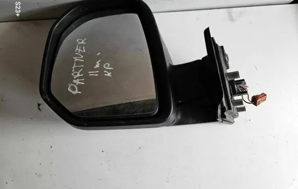 Peugeot Partner Front door electric wing mirror 23263610