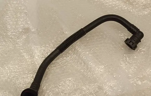 KIA EV6 Electric car engine cooling hoses/pipes 