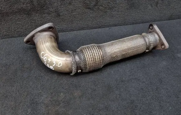 Audi A6 S6 C6 4F Exhaust manifold 059131790S