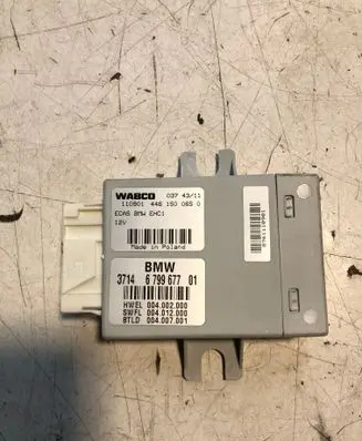 BMW 5 F10 F11 Air suspension control unit module (rear) 4461500650 004002000 004012000