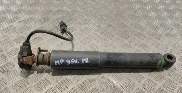 Mitsubishi Pajero Front shock absorber/damper MB633918