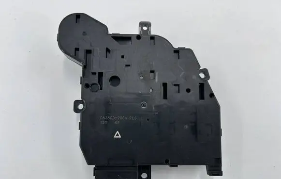 Toyota Corolla E210 E21 Air flap motor/actuator 0638009004