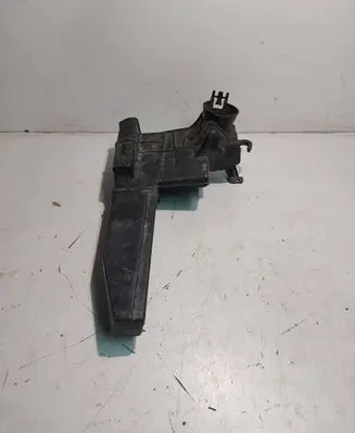 Peugeot 207 Intake resonator 9680106880 PSA4273