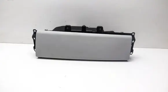 Land Rover Range Rover Sport L461 Glove box M8E2044M32