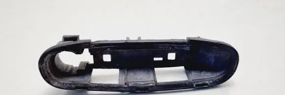 Audi A6 S6 C5 4B Front door exterior handle/bracket 4B1837885