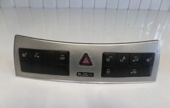Mercedes-Benz CLK A209 C209 Hazard light switch A2096890031