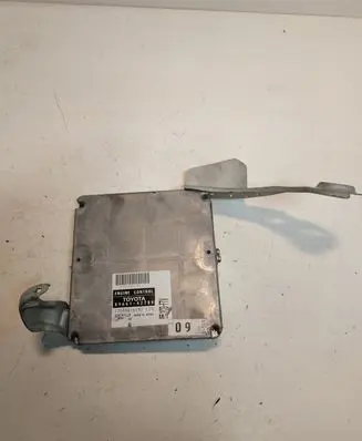 Toyota RAV 4 (XA20) Engine control unit/module 8966142780