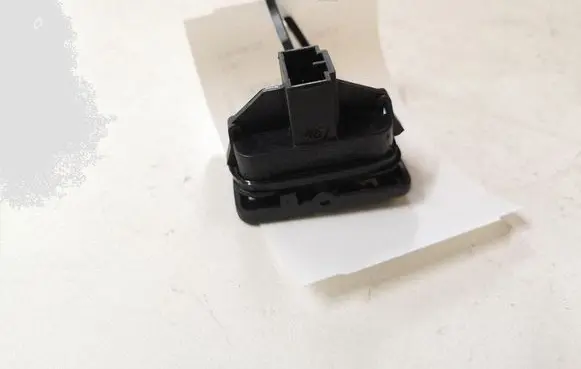 Volvo V50 Central locking switch button 65832 30773333 03451500