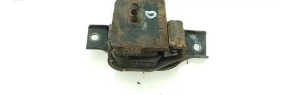 Subaru Legacy Engine mount bracket 41022FA000 41031AA110