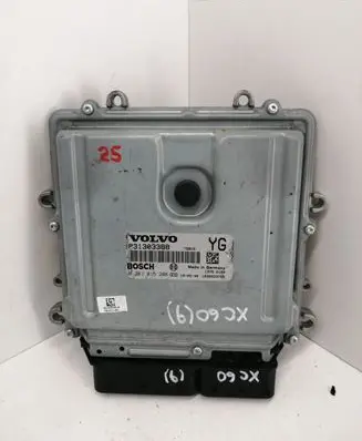 Volvo XC60 Engine control unit/module 31303388