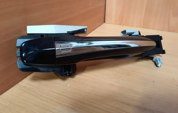 Infiniti Q50 Rear door exterior handle