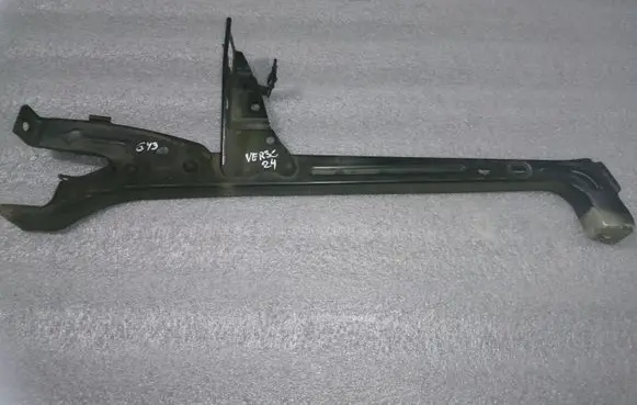 Toyota Corolla Verso AR10 Radiator support slam panel bracket 532080F010