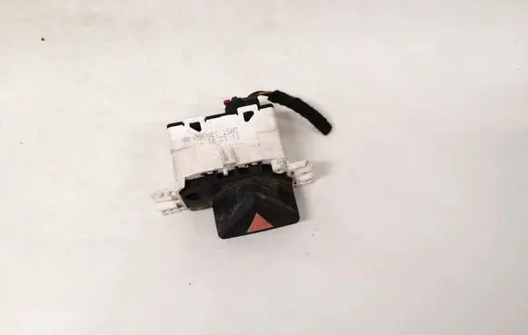 Ford Focus Hazard light switch 2m5t13a350aa