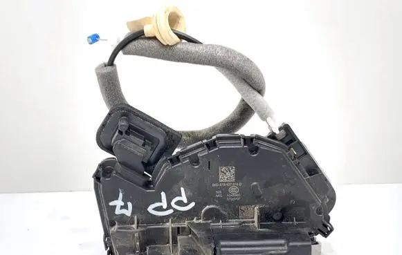 Audi Q4 Sportback e-tron Front door lock 5TB837016D