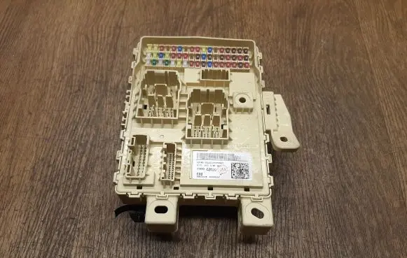 Hyundai Tucson IV NX4 Fuse module 91950CZ020