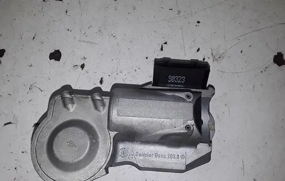 Steering wheel lock