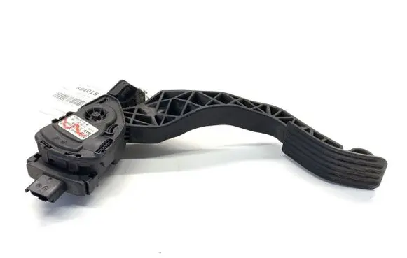 Peugeot 308 SW Accelerator throttle pedal 9680756880