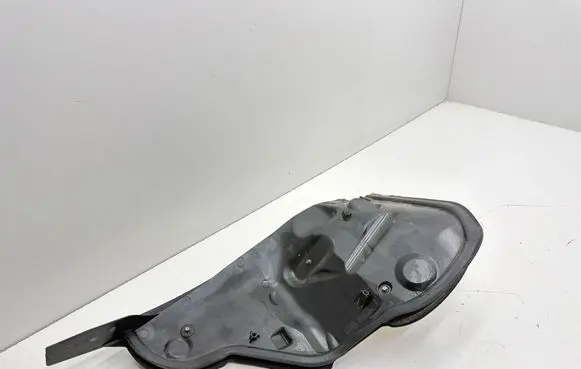 Volkswagen Touareg II Heat shield in engine bay 7P6819511B 7P6819511