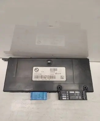 BMW 5 F10 F11 Gateway control module 9266409 112243 0734095