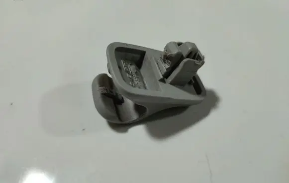 Fiat Sedici Sun visor clip/hook/bracket 
