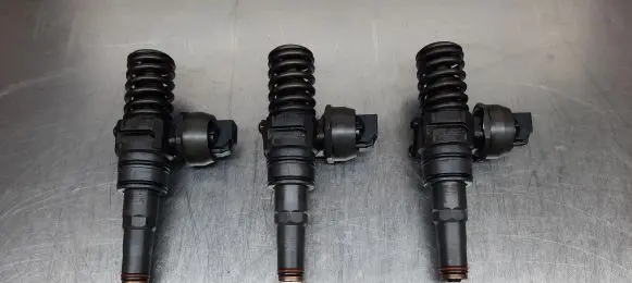 Fuel injectors set