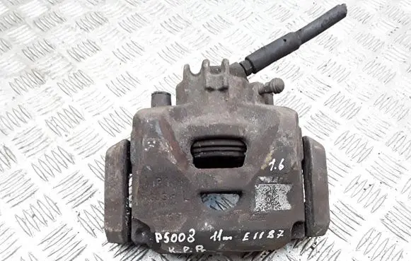 Peugeot 5008 Front brake caliper