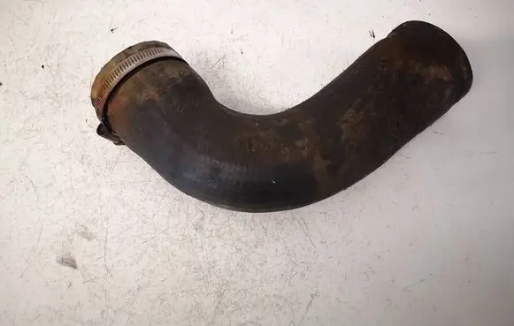Volkswagen PASSAT B5 Intercooler hose/pipe