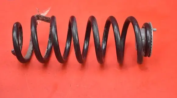 Jeep Grand Cherokee Rear coil spring 68157883AB