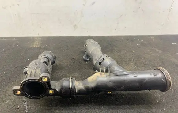 Thermostat/thermostat housing