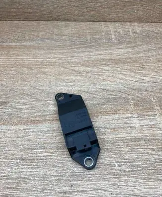 Mercedes-Benz E W211 Airbag deployment crash/impact sensor A0018209326
